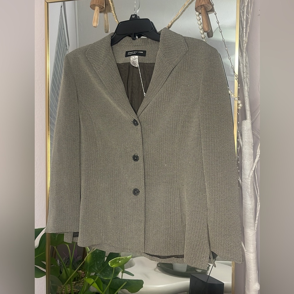 Jones New York Women's Tan Blazer